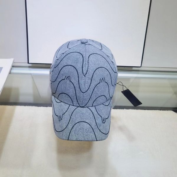 fishing outdoor sports letter print baseball cap fashion men's and women's travel curved brim duck tongue cap leisure sunshade hat, Blue;gray
fishing outdoor sports letter print baseball cap fashion men's and women's travel curved brim duck tongue cap leisure sunshade hat, Blue;gray