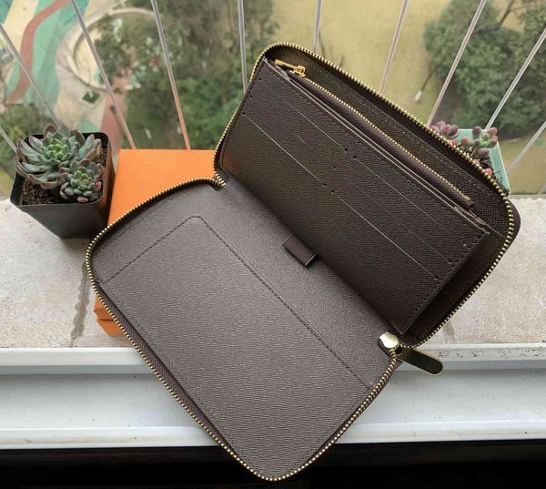 m60002 luxury designer organizer zippy organizer wallet women's zipper long wallet mono gram canvers leather wholesale price, Red;black
m60002 luxury designer organizer zippy organizer wallet women's zipper long wallet mono gram canvers leather wholesale price, Red;black