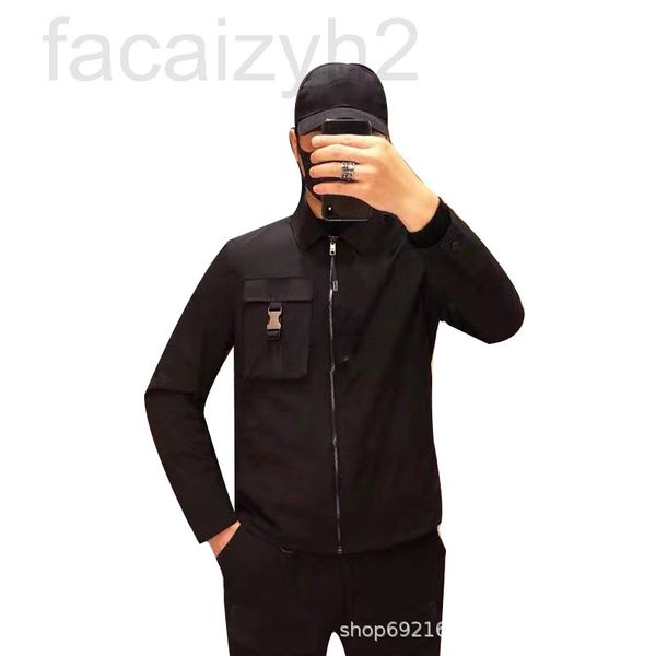 men's jackets designer p pujia 22 autumn men's small lapel work jacket large pocket with metal buckle on the chest rk51, Black;brown
men's jackets designer p pujia 22 autumn men's small lapel work jacket large pocket with metal buckle on the chest rk51, Black;brown
