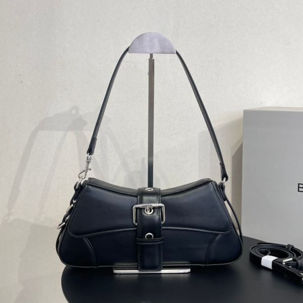 evening bags 2022 designer women's bag trapezoidal flap bag body handbag can be one shoulder or underarm crossbody fashion versatile 01
evening bags 2022 designer women's bag trapezoidal flap bag body handbag can be one shoulder or underarm crossbody fashion versatile 01