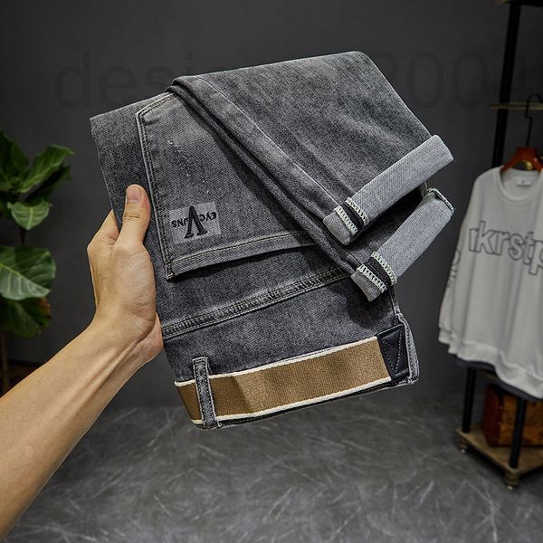 men's jeans designer men's spring and summer 2022 new fashion brand printed ins embroidery high-end light luxury small foot long p, Blue
men's jeans designer men's spring and summer 2022 new fashion brand printed ins embroidery high-end light luxury small foot long p, Blue