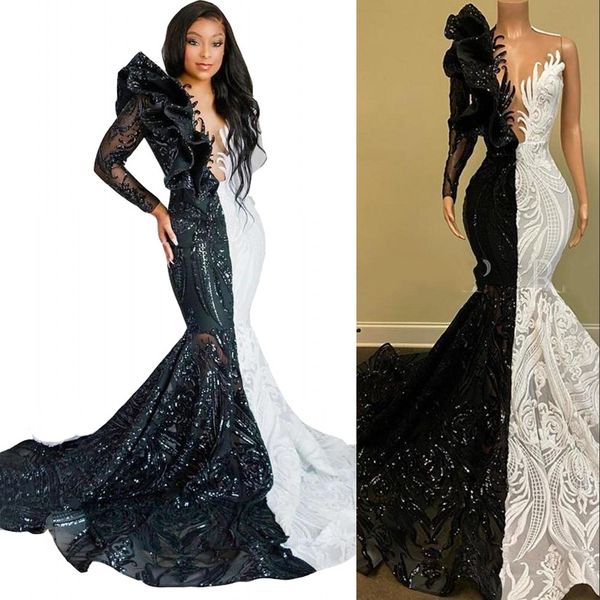 2022 sparkly black white evening dresses wear mermaid v neck illusion sequined lace one shoulder long sleeve sequins formal party dress plus, Black;red
2022 sparkly black white evening dresses wear mermaid v neck illusion sequined lace one shoulder long sleeve sequins formal party dress plus, Black;red