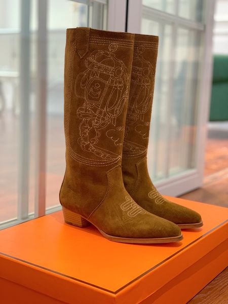 paris designer boots her shoes fashion embroidered western cowboy boots street style brown suede perfect luxury, Black
paris designer boots her shoes fashion embroidered western cowboy boots street style brown suede perfect luxury, Black