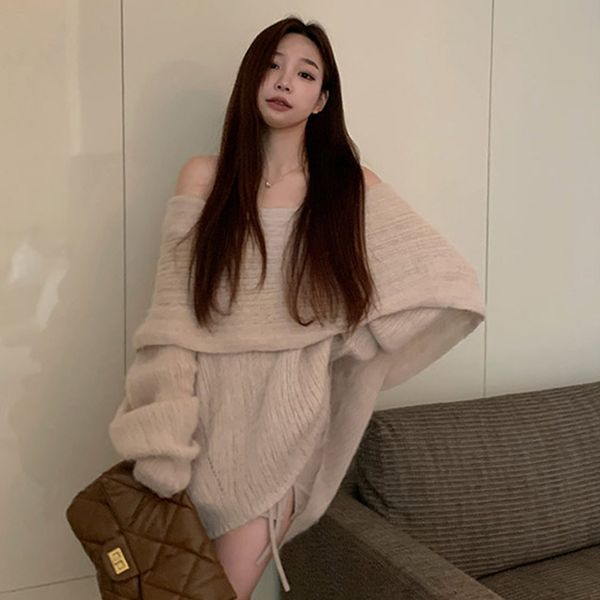 101 soft glutinous white word shoulder mid-length sweater women's autumn winter design sense niche gentle retro outside wear, White;black
101 soft glutinous white word shoulder mid-length sweater women's autumn winter design sense niche gentle retro outside wear, White;black