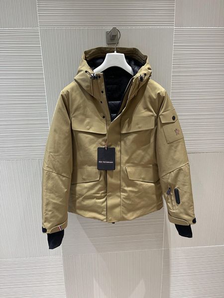 designer monclair mens down jackets parkas luxury monler montbeliard hoodie black blue white goose man winter famous name brand outdoor coat
designer monclair mens down jackets parkas luxury monler montbeliard hoodie black blue white goose man winter famous name brand outdoor coat