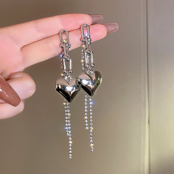 metal love tassel niche advanced diamond dangle earrings for women korean fashion earring daily birthday party jewelry gifts, Silver
metal love tassel niche advanced diamond dangle earrings for women korean fashion earring daily birthday party jewelry gifts, Silver