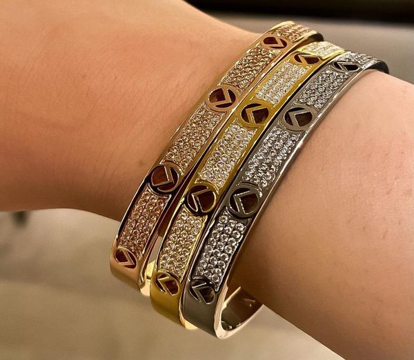 titanium steel gold charm screw nail bracelet cuff bangle pulsera armband f, White
titanium steel gold charm screw nail bracelet cuff bangle pulsera armband f, White