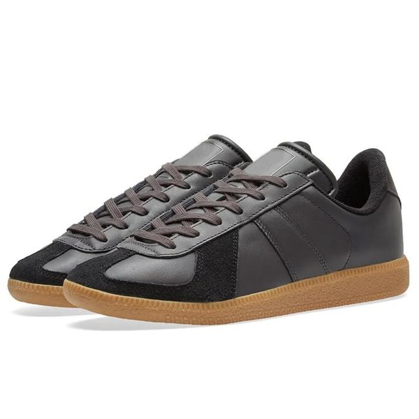 running shoe fashion casual shoes samba series bw army skate sneakers black white gum mens womens outdoor walking trainers
running shoe fashion casual shoes samba series bw army skate sneakers black white gum mens womens outdoor walking trainers