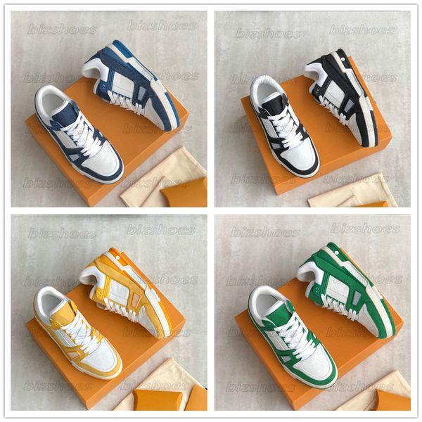 monograms denim casual shoes embossed grained calf leather men's trainer sneaker 22ss vintage basketball sneakers rubber outsole, Black
monograms denim casual shoes embossed grained calf leather men's trainer sneaker 22ss vintage basketball sneakers rubber outsole, Black