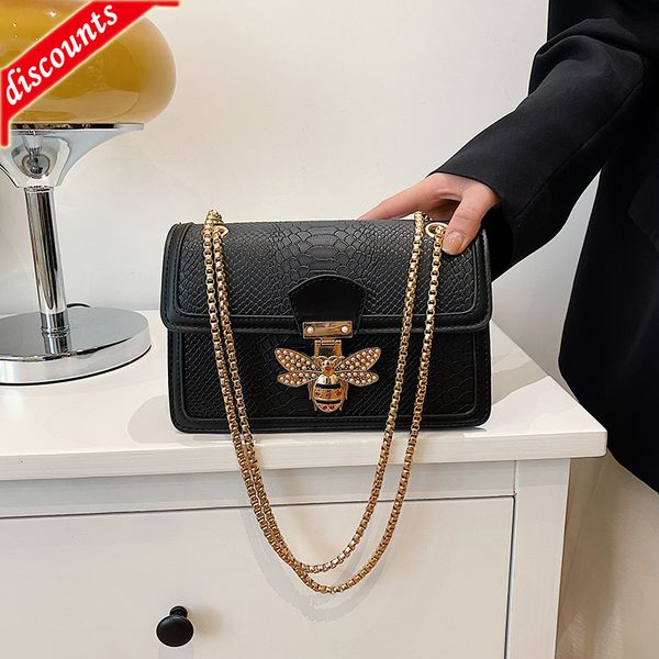 designer bags women's 2022 new versatile crocodile pattern fashion one shoulder messenger chain small square
designer bags women's 2022 new versatile crocodile pattern fashion one shoulder messenger chain small square