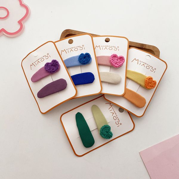 2 pcs autumn and winter new children's cute wool love bb clip fashion korean sweet girl princess fabric hairpins headwear, Slivery;white
2 pcs autumn and winter new children's cute wool love bb clip fashion korean sweet girl princess fabric hairpins headwear, Slivery;white