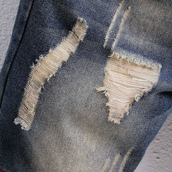 men's shorts designer 2022 fashion brand hole shorts summer straight five point breeches loose beggar pants street ph1q, White;black
men's shorts designer 2022 fashion brand hole shorts summer straight five point breeches loose beggar pants street ph1q, White;black