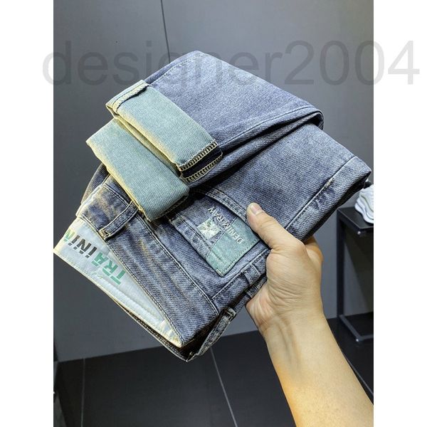 men's jeans designer spring and summer 2022 9-point jeans men's new fashion br fashionable embroidery slim fit small feet casual v, Blue
men's jeans designer spring and summer 2022 9-point jeans men's new fashion br fashionable embroidery slim fit small feet casual v, Blue