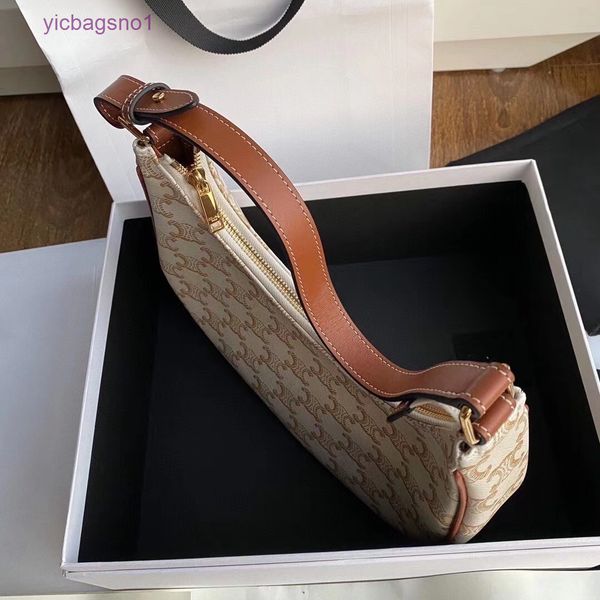 bags celnes 2023 new ava arc de triomphe old flower underarm bag lisa the same white print coated one shoulder tide 3fia
bags celnes 2023 new ava arc de triomphe old flower underarm bag lisa the same white print coated one shoulder tide 3fia