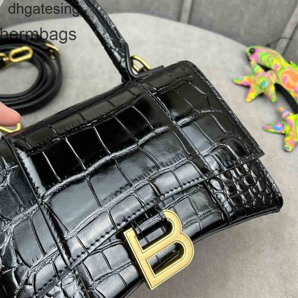 italy balencaigass bag handbags bags brand shoulder 2022 female designer crocodile hourglass b home leather mini handbag single messenger wo
italy balencaigass bag handbags bags brand shoulder 2022 female designer crocodile hourglass b home leather mini handbag single messenger wo