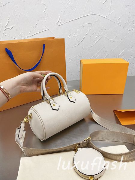 two-piece designers luxurys crossbody bags papillon classic gradient pillow purses 2021 summer pink shoulder handbags cowhide leather trim
two-piece designers luxurys crossbody bags papillon classic gradient pillow purses 2021 summer pink shoulder handbags cowhide leather trim