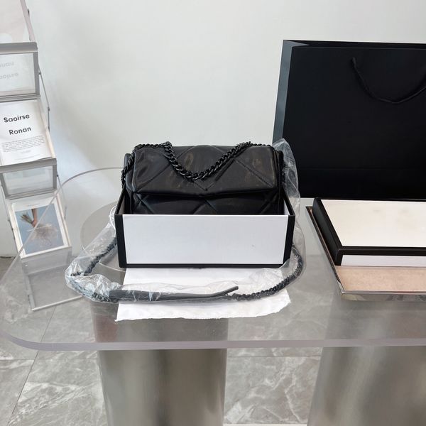 ly new mini cf20 bags retro black gold mini flip handle enamel bag wallet quilted gold metal chain cross shoulder clip sacoche handbag z3
ly new mini cf20 bags retro black gold mini flip handle enamel bag wallet quilted gold metal chain cross shoulder clip sacoche handbag z3