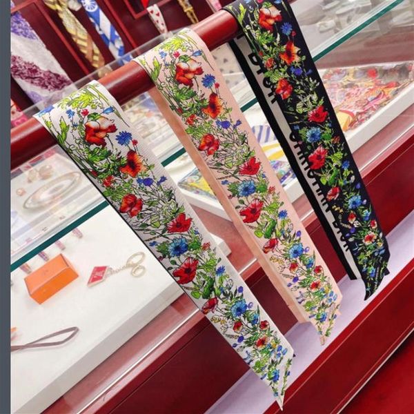 2022 spring 100% silk scarf for handbags designer women bags satin letter flower floral scraves ring necks wraps grade headbands ha2799, Blue;gray
2022 spring 100% silk scarf for handbags designer women bags satin letter flower floral scraves ring necks wraps grade headbands ha2799, Blue;gray