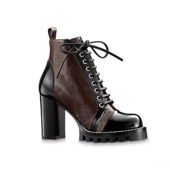 with box style 20ss women high bottom boots desert womens boot flamingos loves arrow real leather medal coarse non-slip winter shoes, Black
with box style 20ss women high bottom boots desert womens boot flamingos loves arrow real leather medal coarse non-slip winter shoes, Black