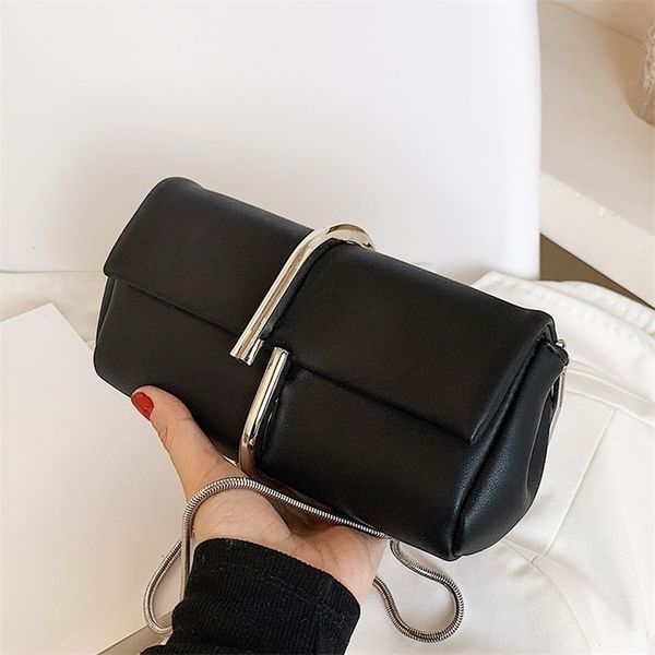 evening bags luxury mini handbag women soft hand pouch shoulder metal chain crossbody clutches 220908
evening bags luxury mini handbag women soft hand pouch shoulder metal chain crossbody clutches 220908