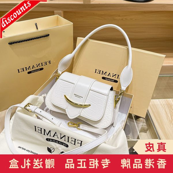 designer bags hong kong genuine leather women's 2022 new smiley face fashion versatile one shoulder messenger handbag
designer bags hong kong genuine leather women's 2022 new smiley face fashion versatile one shoulder messenger handbag