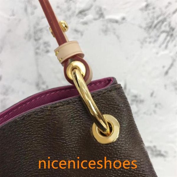 n44045 n42233 graceful handbags never leather mono flower fashion classic women shoulder bag for woman tote shopping bags207z, Brown;gray
n44045 n42233 graceful handbags never leather mono flower fashion classic women shoulder bag for woman tote shopping bags207z, Brown;gray