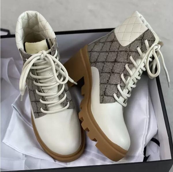 ankle boot desert boots leather quilted winter shoes women 's designer luxury martin ebony 100% rubber lug sole beige and with box no 1, Black
ankle boot desert boots leather quilted winter shoes women 's designer luxury martin ebony 100% rubber lug sole beige and with box no 1, Black