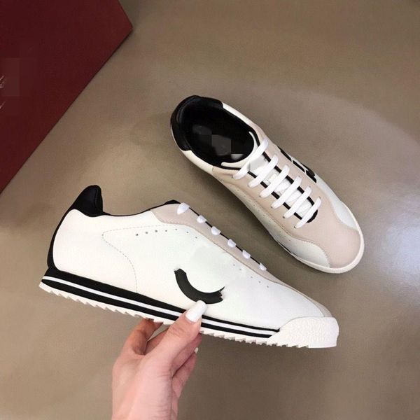 2022 new sneakers shoes fashion casual men designer 1 letter carved lace up white black leather luxury mens shoe streetwear fast ship mk avf
2022 new sneakers shoes fashion casual men designer 1 letter carved lace up white black leather luxury mens shoe streetwear fast ship mk avf