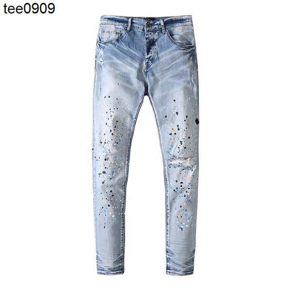 jeansnew color drill splash ink graffiti paint knife cut holes and make old jeans, Blue
jeansnew color drill splash ink graffiti paint knife cut holes and make old jeans, Blue