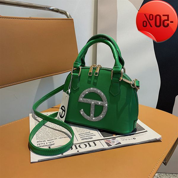 designer bag female 2022 korean versatile backpack cute fashion ins hand shell bag factory direct sale
designer bag female 2022 korean versatile backpack cute fashion ins hand shell bag factory direct sale