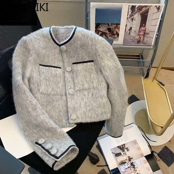 women's wool blends kusahiki vintage hit color woolen short coat women autumn elegant jacket korean fashion single breasted o-neck outw, Black
women's wool blends kusahiki vintage hit color woolen short coat women autumn elegant jacket korean fashion single breasted o-neck outw, Black