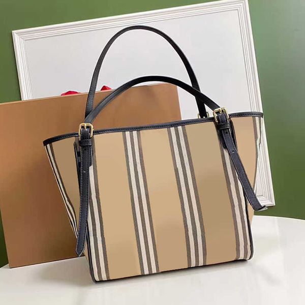 shopping tote bags women shoulder handbag crossbody handbags cowhide leather canvas interior zipper pocket stripe fashion purse high quality
shopping tote bags women shoulder handbag crossbody handbags cowhide leather canvas interior zipper pocket stripe fashion purse high quality
