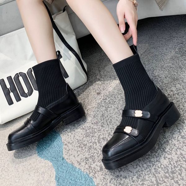 popular womens motorcycle boots wool boots classic simple and elegant fashion shoe upper brand logo decoration well known brands luxury desi, Black
popular womens motorcycle boots wool boots classic simple and elegant fashion shoe upper brand logo decoration well known brands luxury desi, Black