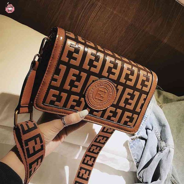 women luxury designer bags fashion handbags fnedis leather evening bags unique pattern handbag chain vintage middle ancient leather underarm
women luxury designer bags fashion handbags fnedis leather evening bags unique pattern handbag chain vintage middle ancient leather underarm