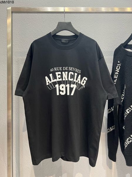 paris 1917 t-shirt family b tee men summer new three-dimensional effect letter print round neck short sleeve t-shirt couple top, White;black
paris 1917 t-shirt family b tee men summer new three-dimensional effect letter print round neck short sleeve t-shirt couple top, White;black
