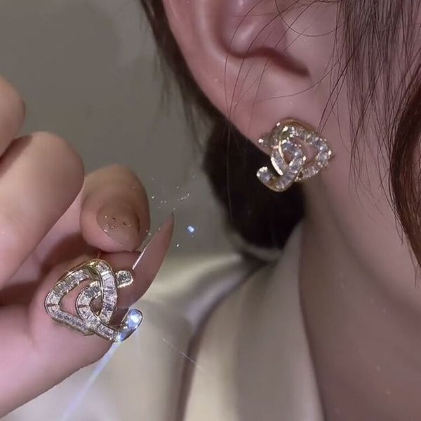 full diamond stud earrings for women designers double letters earring luxury jewerlry, Golden;silver
full diamond stud earrings for women designers double letters earring luxury jewerlry, Golden;silver