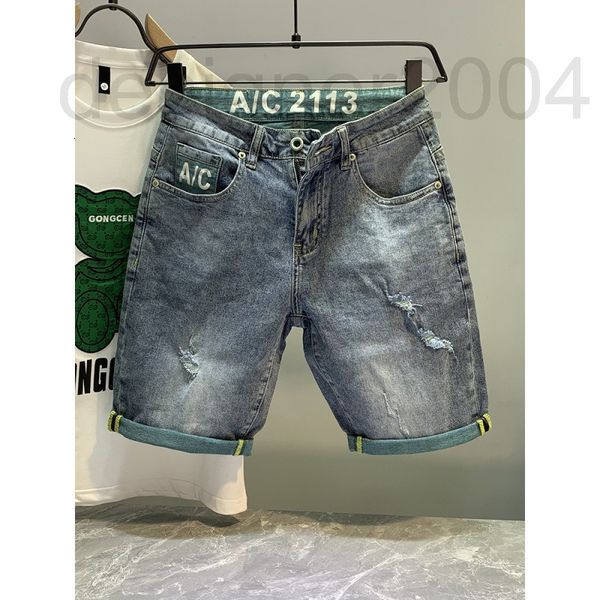men's shorts designer light blue perforated denim shorts men's fashion loose korean style summer thin casual 5 points medium pants, White;black
men's shorts designer light blue perforated denim shorts men's fashion loose korean style summer thin casual 5 points medium pants, White;black