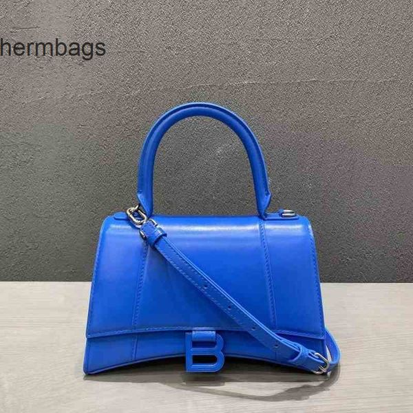 classic italy balencaigass bags bag shoulder brand hourglass leather crocodile pattern messenger fashion one flip small square women wefq
classic italy balencaigass bags bag shoulder brand hourglass leather crocodile pattern messenger fashion one flip small square women wefq