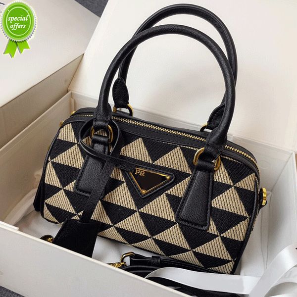 designer clutch bag purses ladies handbags evening clutches summer embroidered fabric leather hand-held diagonal cross rhombus simple fashio
designer clutch bag purses ladies handbags evening clutches summer embroidered fabric leather hand-held diagonal cross rhombus simple fashio