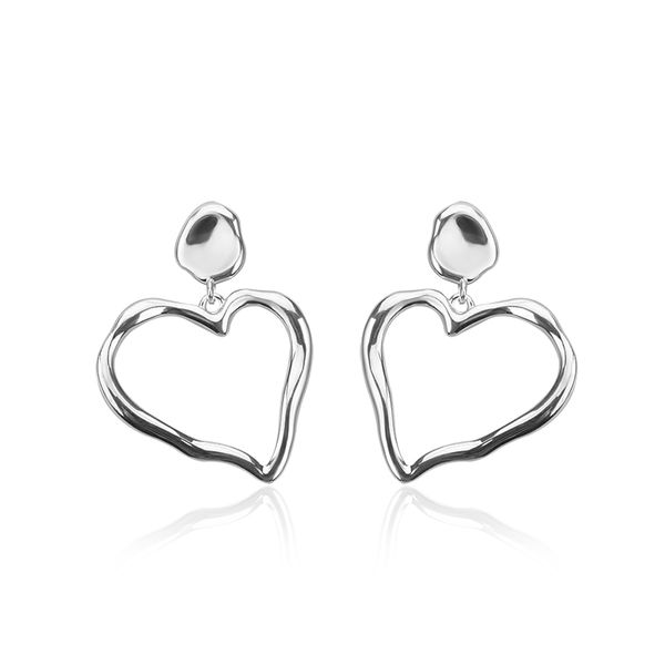 elegant women's stud earrings s925 sterling silver simple love earrings fashion heart shape ear studs high jewelry birthday gift, Golden;silver
elegant women's stud earrings s925 sterling silver simple love earrings fashion heart shape ear studs high jewelry birthday gift, Golden;silver