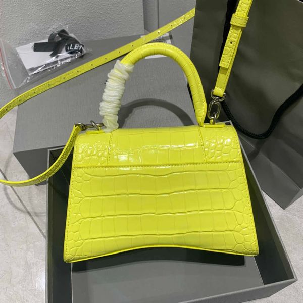 designer bags super authentic quality fashion bag women lady bag handbags straps shoulder crossbody purse genuine crocodile leather graffiti
designer bags super authentic quality fashion bag women lady bag handbags straps shoulder crossbody purse genuine crocodile leather graffiti