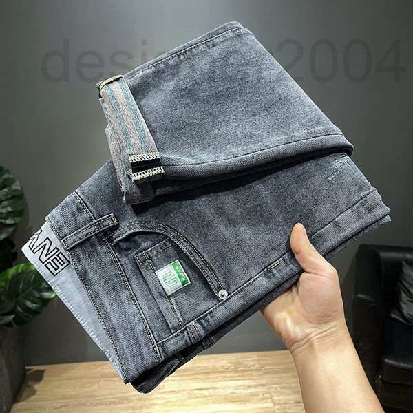 men's jeans designer jeans spring and summer thin middle waist slim straight foot trend korean version versatile men's pants long, Blue 
men's jeans designer jeans spring and summer thin middle waist slim straight foot trend korean version versatile men's pants long, Blue
