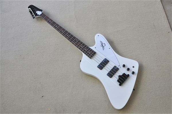 4 string white thun bass guitar maple neck bolt on mahogany body fixed bridge black tuners
4 string white thun bass guitar maple neck bolt on mahogany body fixed bridge black tuners