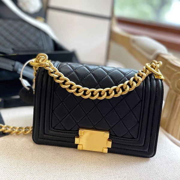 22ss women retro classic flip crossbody bag diamond lattice quilted genuine leather metal buckle adjustable shoulder strap cosmetic bag hand
22ss women retro classic flip crossbody bag diamond lattice quilted genuine leather metal buckle adjustable shoulder strap cosmetic bag hand