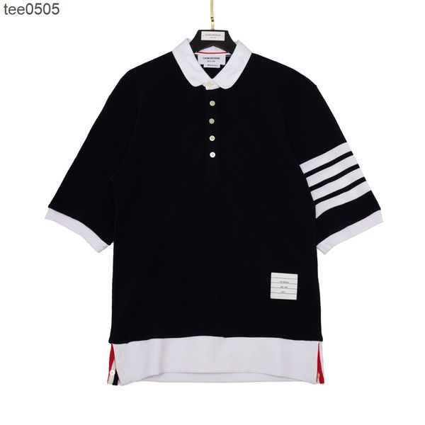 2022 summer new fashion brand red white and blue tricolor ribbon men's and women's small lapel short sleeve polo, White;black
2022 summer new fashion brand red white and blue tricolor ribbon men's and women's small lapel short sleeve polo, White;black