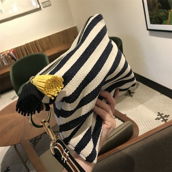 cosmetic bags cases makeup bag women cosmetic case striped female necessary storage make up cases toiletry organizer travel phone purse clut
cosmetic bags cases makeup bag women cosmetic case striped female necessary storage make up cases toiletry organizer travel phone purse clut