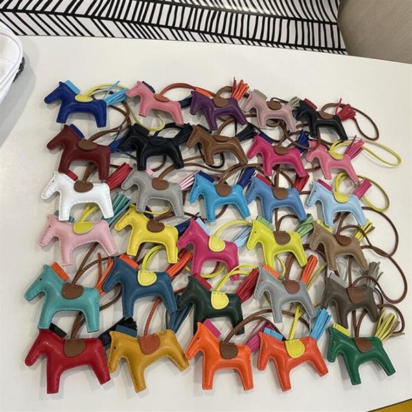 handmade real leather luxury designers keychains women rainbow horse headphone bag men car key rings pendant accessories 30 color230o, Silver
handmade real leather luxury designers keychains women rainbow horse headphone bag men car key rings pendant accessories 30 color230o, Silver