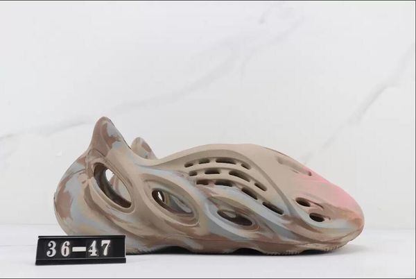 with box series lemon green foam runner sandals slipper clog lady sandal acoustic eva resin slides black mx sand grey moon grey woman man
with box series lemon green foam runner sandals slipper clog lady sandal acoustic eva resin slides black mx sand grey moon grey woman man