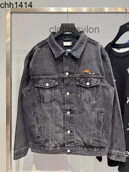 2022 designer jackets balencaigass coat b high spring summer paris of tiger limited embroidery tannin denim loose couple, Black;brown
2022 designer jackets balencaigass coat b high spring summer paris of tiger limited embroidery tannin denim loose couple, Black;brown