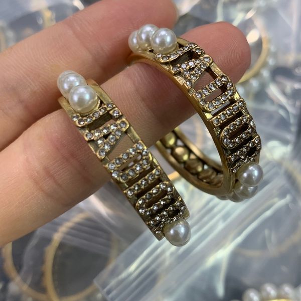 exaggerate hiphop circle diamonds ears studs earring d letter 18k gold plated women's ear clip earrings metal non-fading designer jewel, Golden;silver
exaggerate hiphop circle diamonds ears studs earring d letter 18k gold plated women's ear clip earrings metal non-fading designer jewel, Golden;silver
